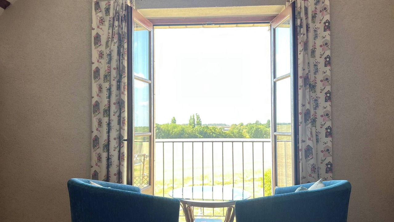 Photo of Livingroom in Le-Petit-Pressigny