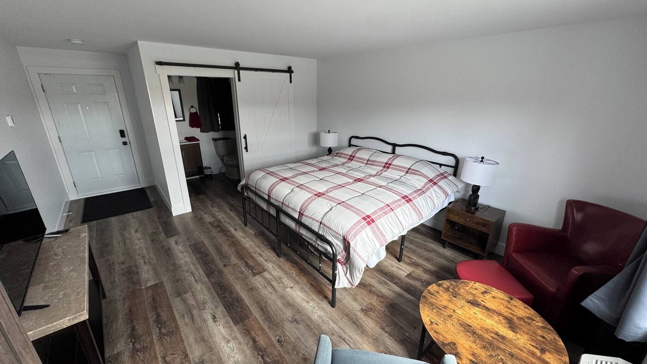 Photo of Bedroom in Membertou