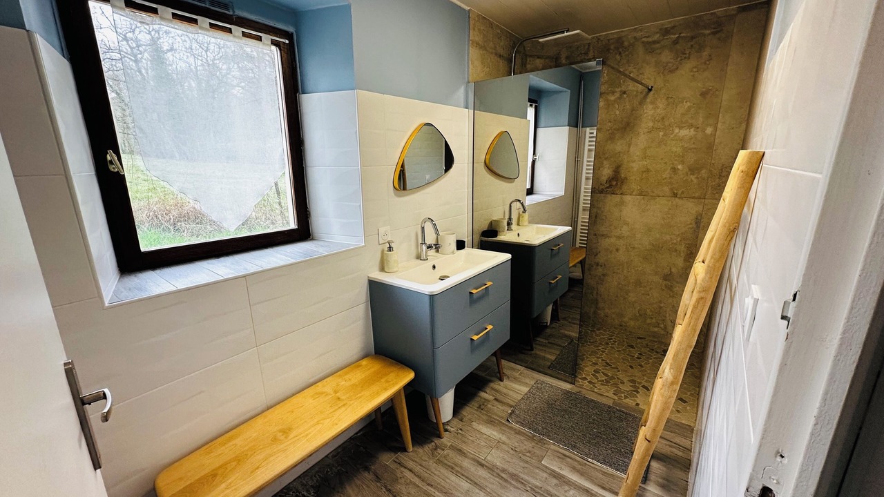 Photo of Bathroom in La Biolle