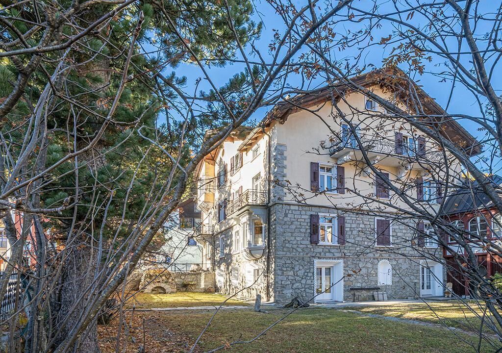 Photo of Outdoor in Champfer