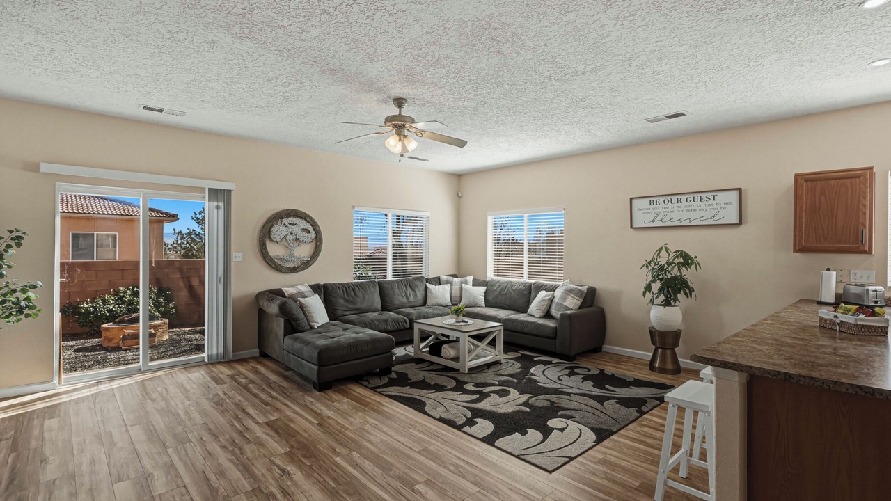 Photo of Livingroom in Westgate Heights