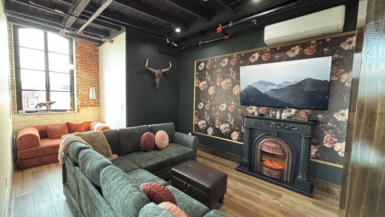 Photo of Livingroom in Covington