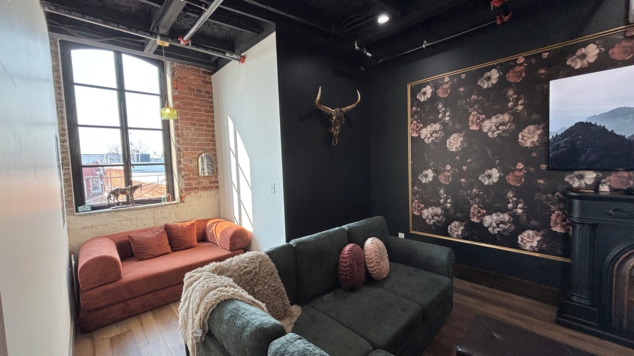 Photo of Livingroom in Covington