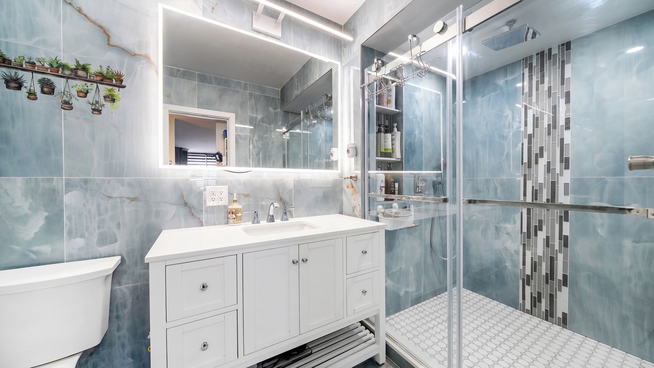 Photo of Bathroom in Fort Lee
