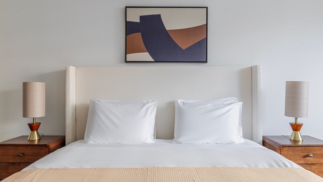 Photo of Bedroom in Hunters Point