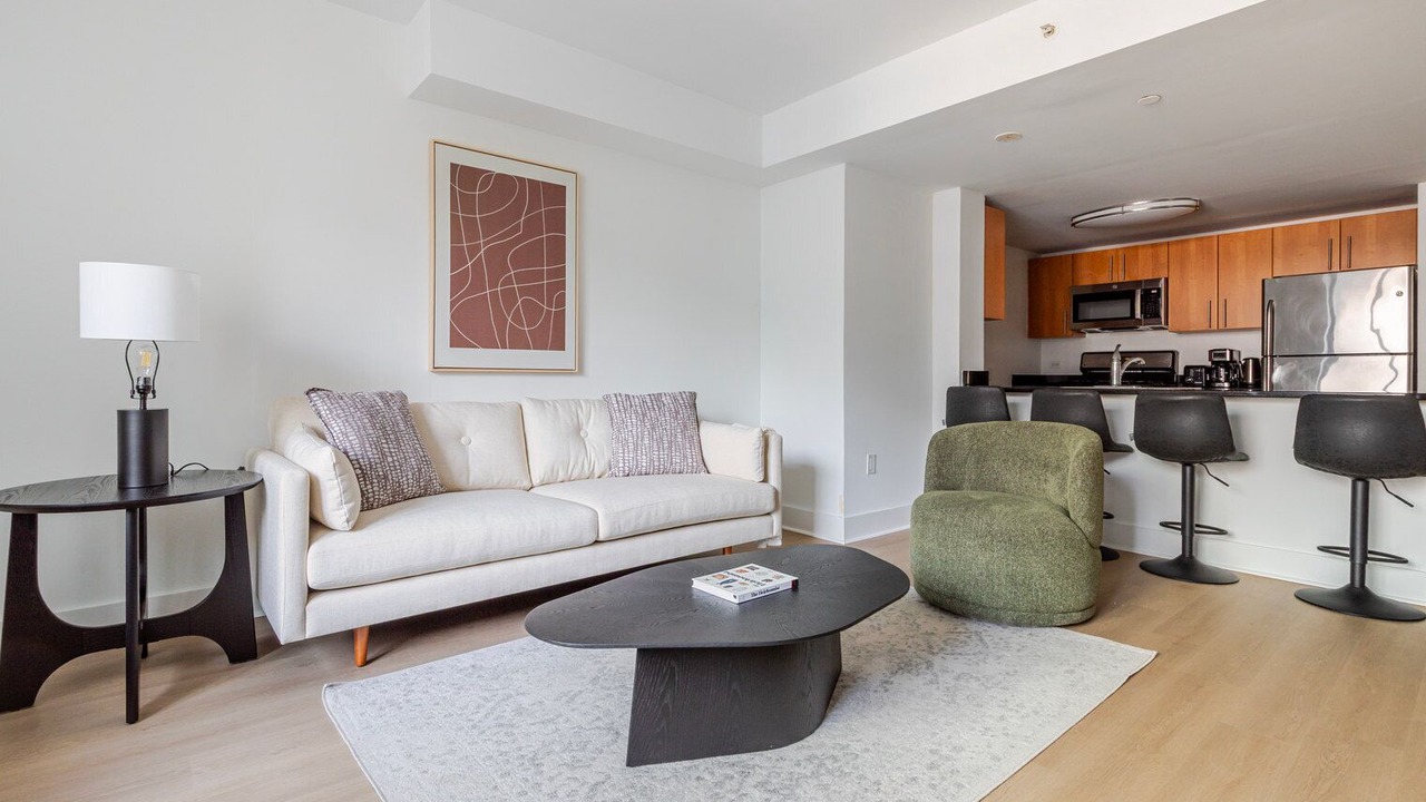 Photo of Livingroom in Hunters Point