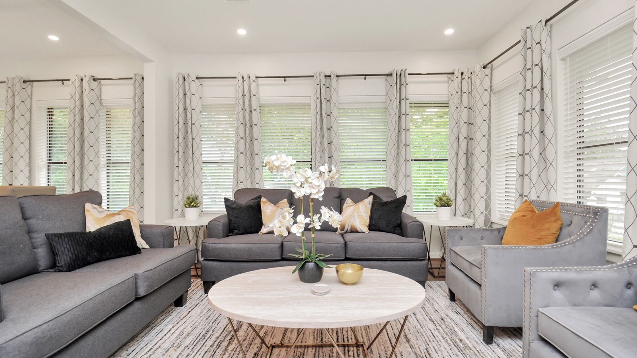 Photo of Livingroom in Greater East End