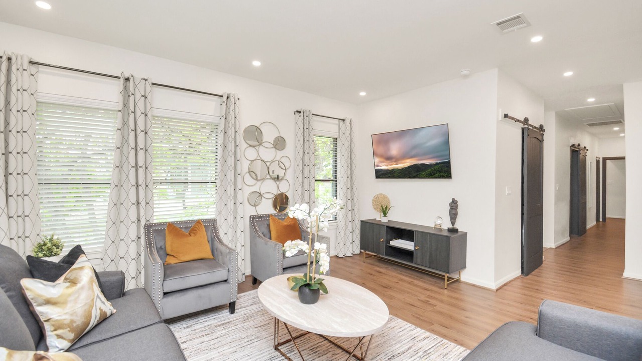 Photo of Livingroom in Greater East End