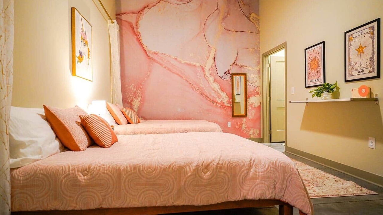 Photo of Bedroom in East Lawrence