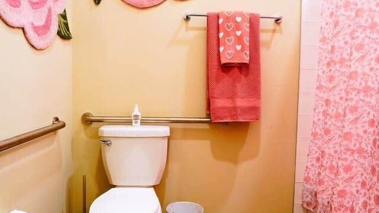 Photo of Bathroom in East Lawrence