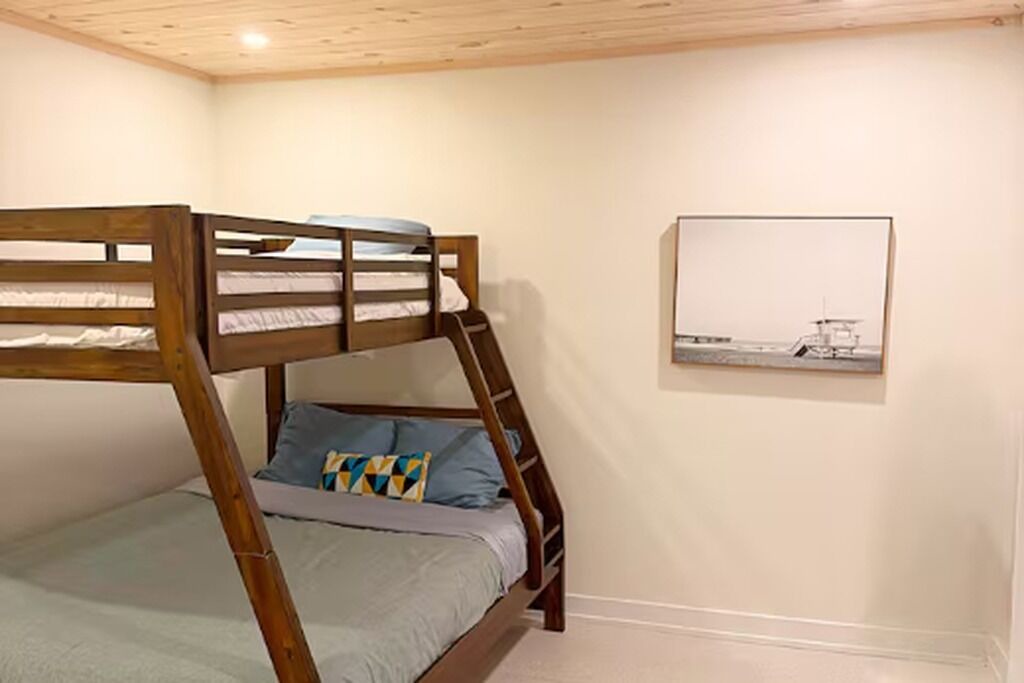 Photo of Bedroom in Lac-des-Plages