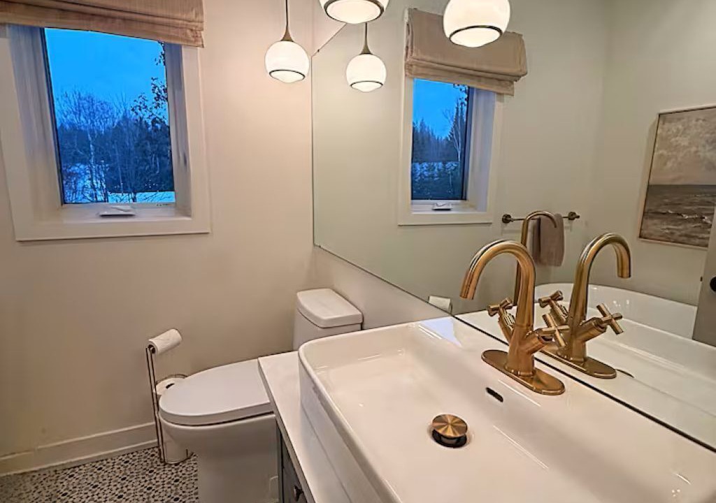Photo of Bathroom in Lac-des-Plages