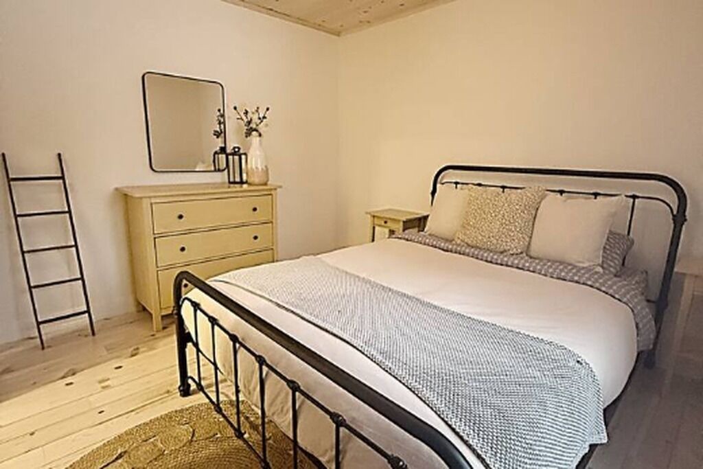 Photo of Bedroom in Lac-des-Plages