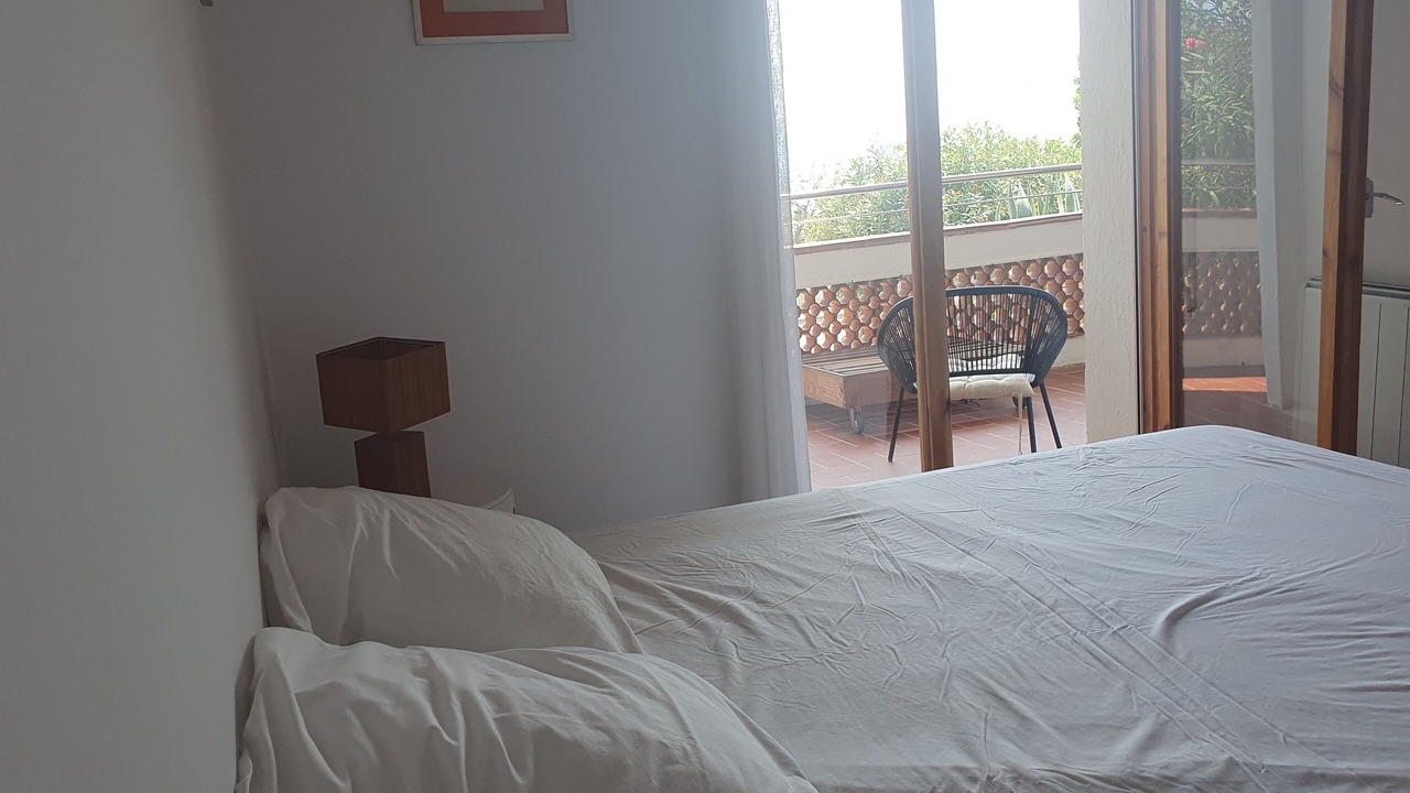 Photo of Bedroom in Llanca