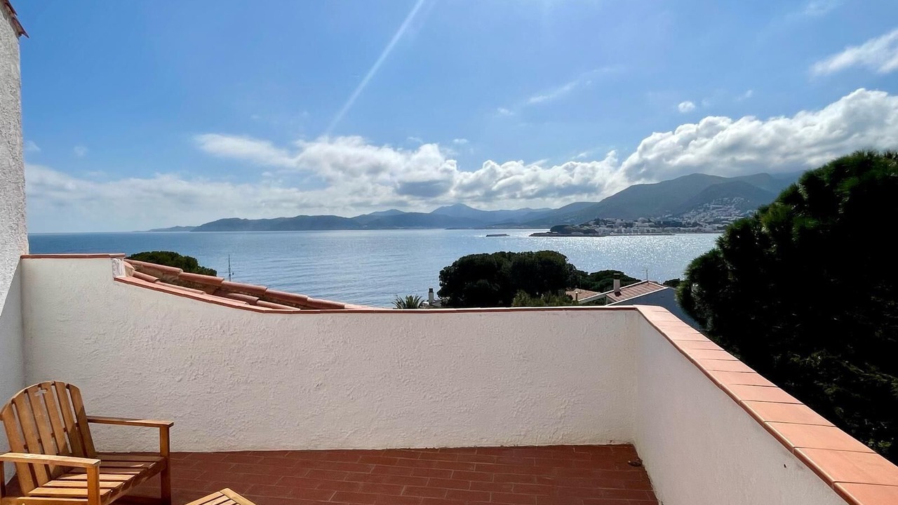 Photo of Patio Balcony in Llanca