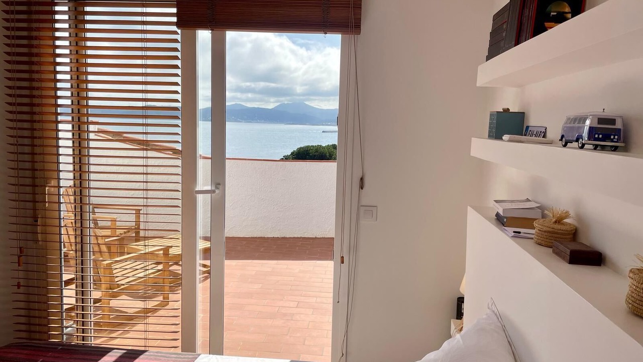 Photo of Bedroom in Llanca