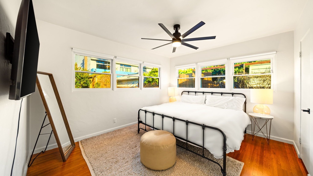 Photo of Bedroom in South Oceanside