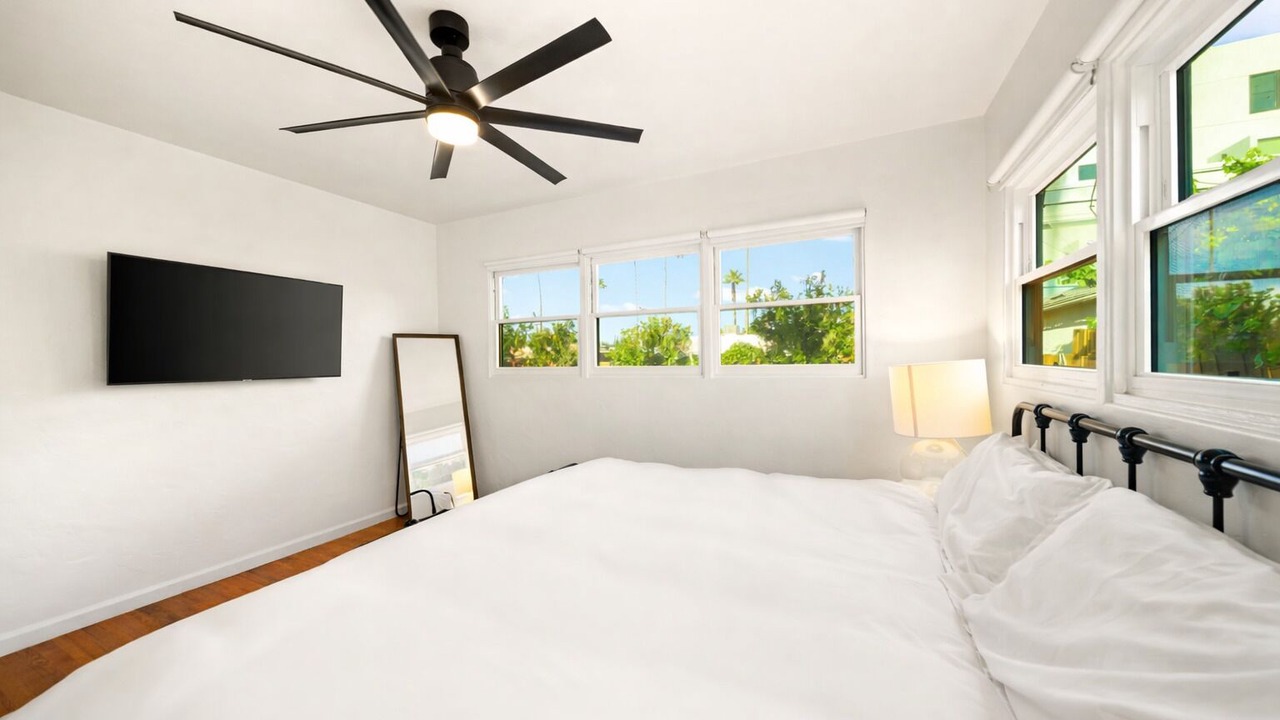 Photo of Bedroom in South Oceanside