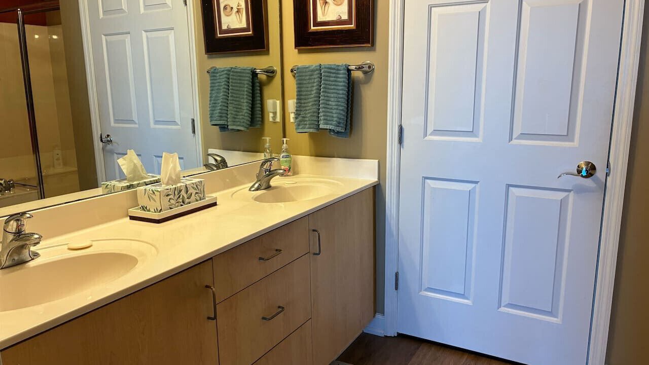 Photo of Bathroom in Thomas Drive
