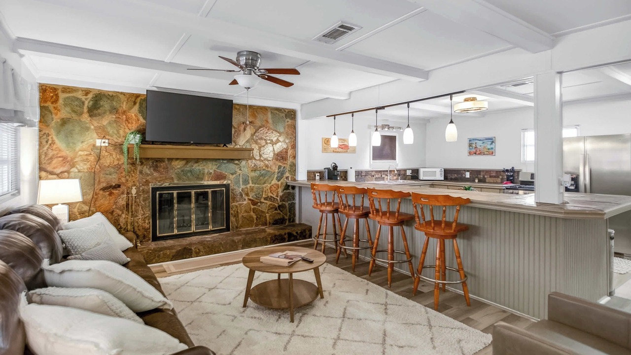 Photo of Livingroom in Eclectic