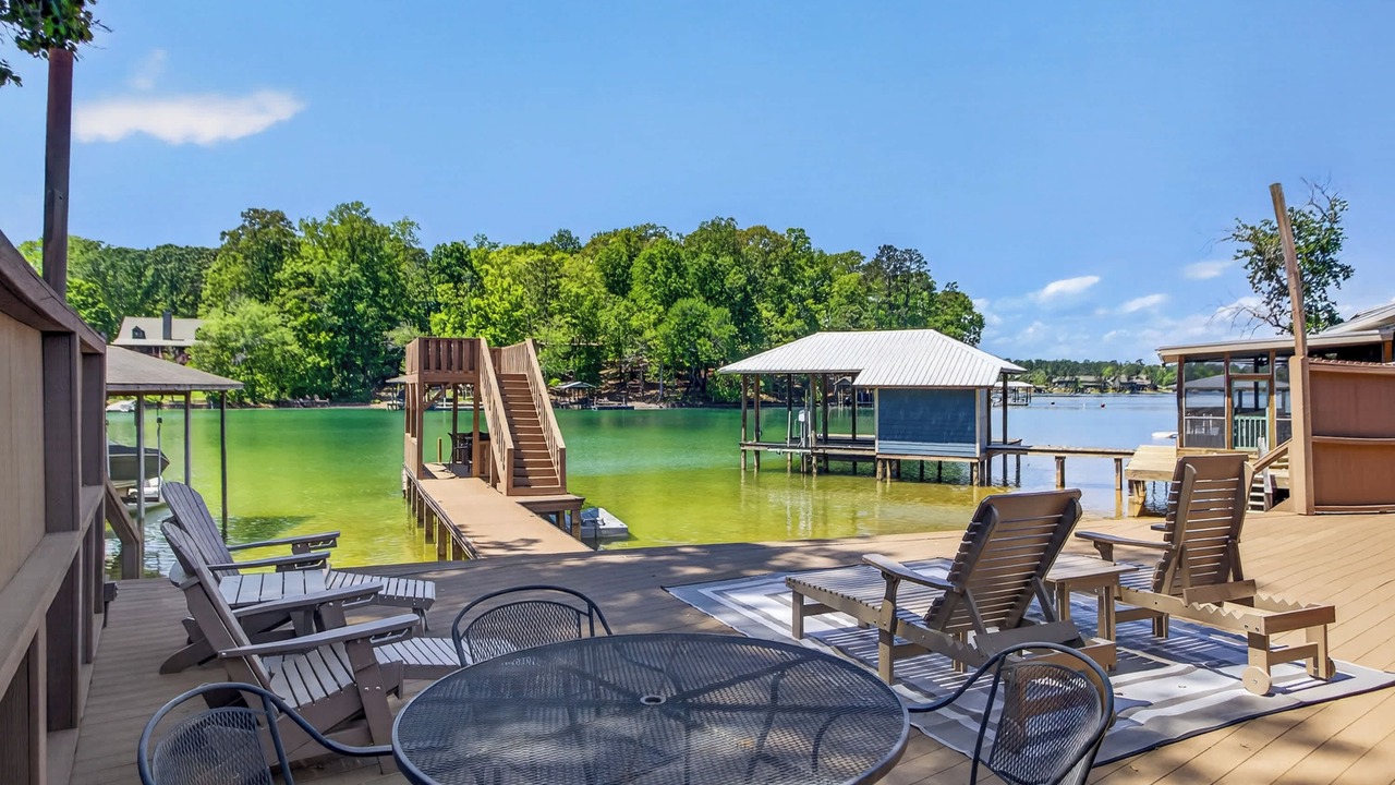Photo of Outdoor in Eclectic