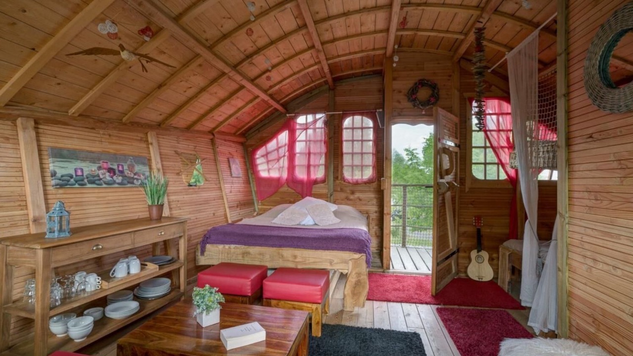 Photo of Bedroom in Maisons-Laffitte