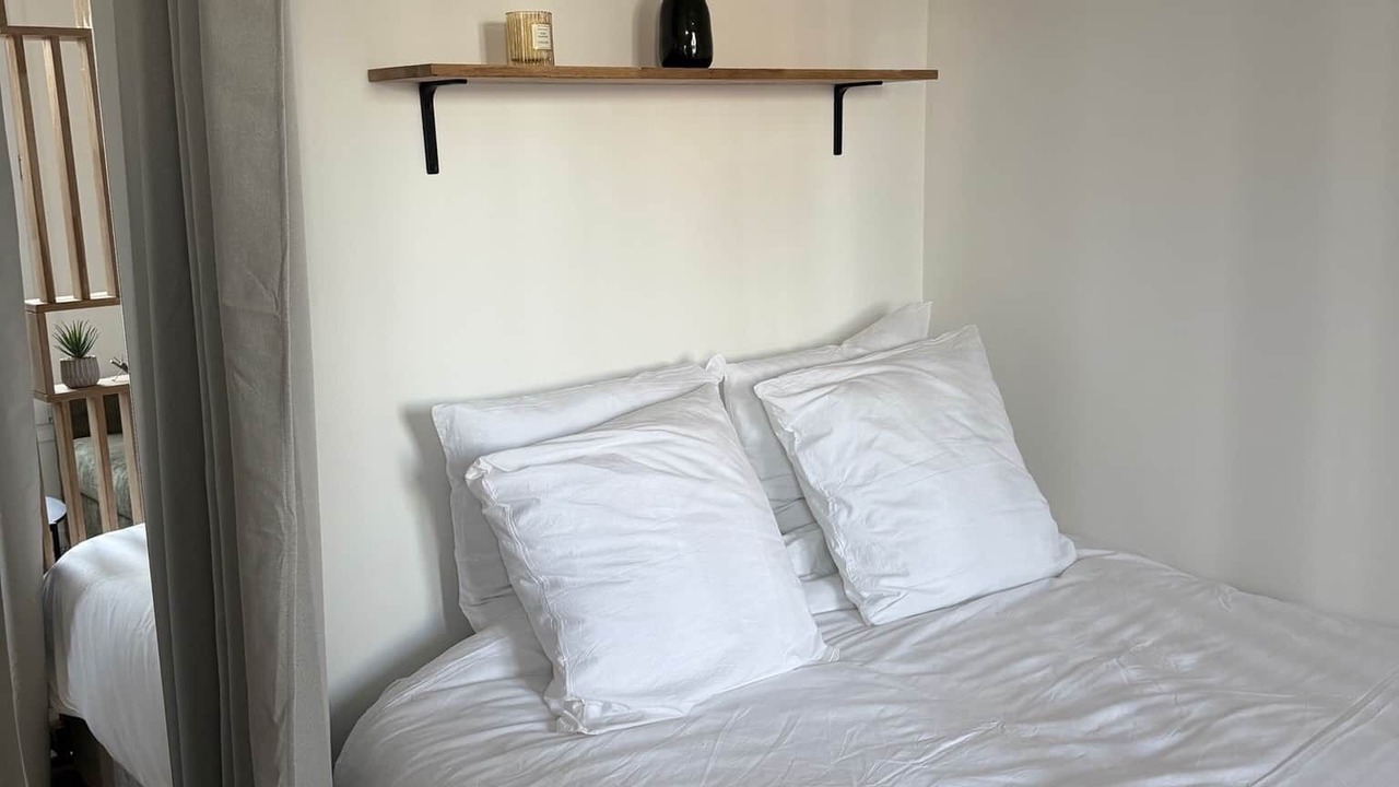 Photo of Bedroom in Asnieres-sur-Seine