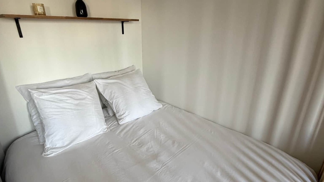 Photo of Bedroom in Asnieres-sur-Seine