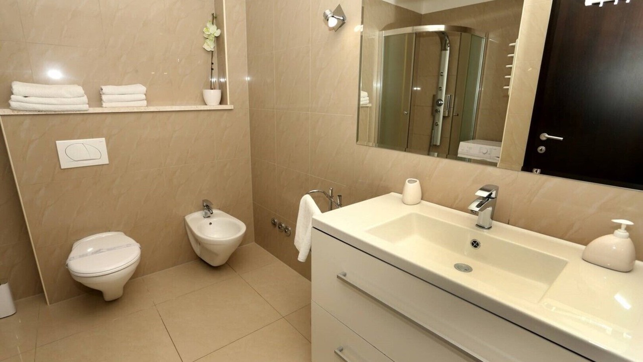 Photo of Bathroom in Businci