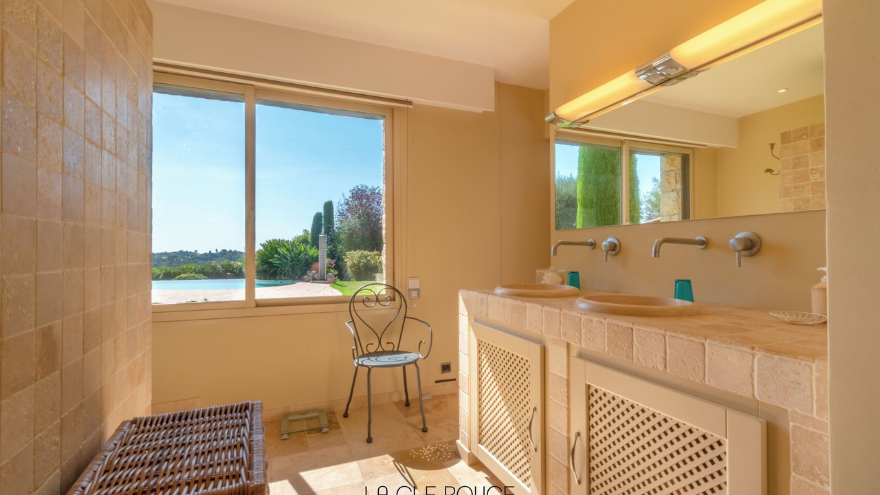 Photo of Bathroom in Vence