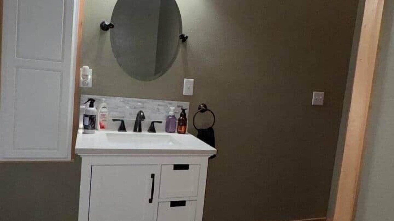 Photo of Bathroom in Pineville