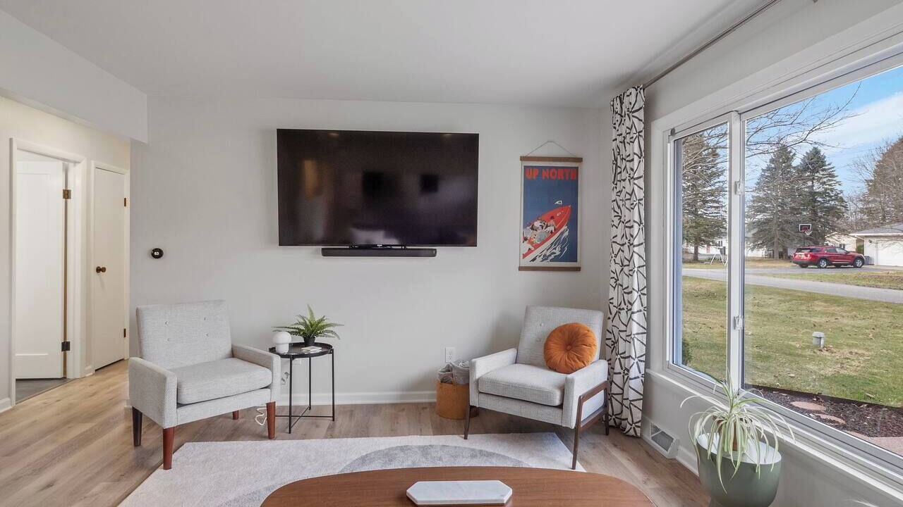 Photo of Livingroom in Manistee