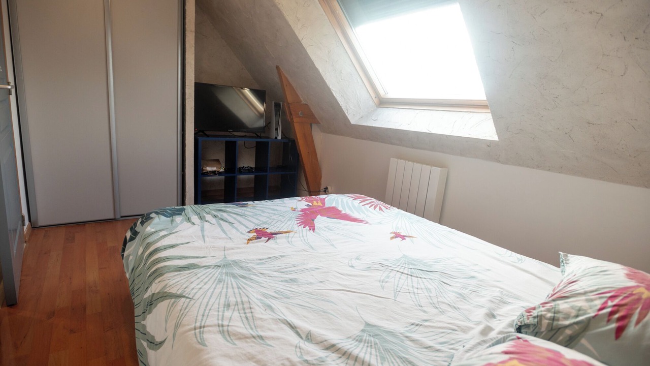 Photo of Bedroom in Crach