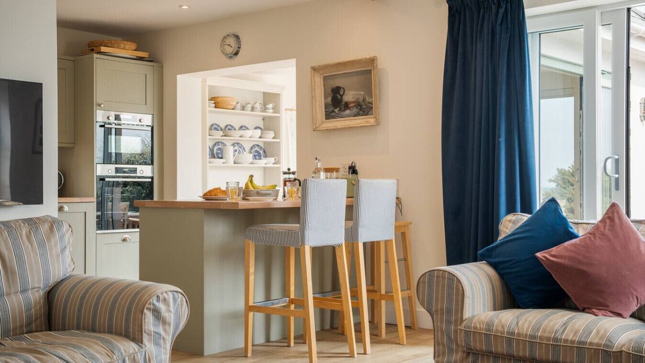 Photo of Livingroom in Sandbanks