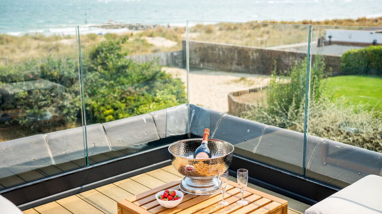 Photo of Outdoor in Sandbanks