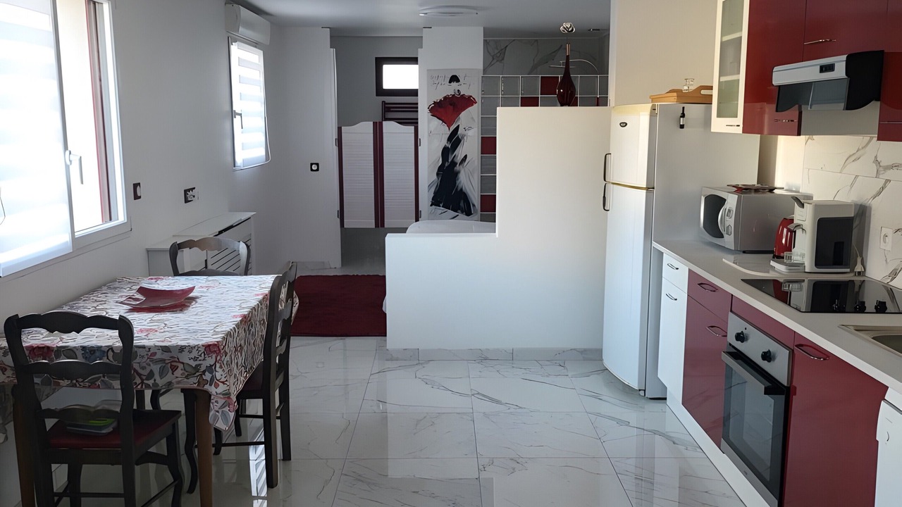 Photo of Kitchen in Saint-Clement-des-Levees