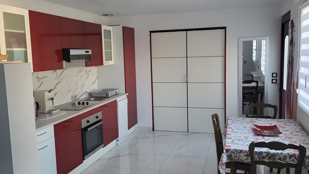 Photo of Kitchen in Saint-Clement-des-Levees