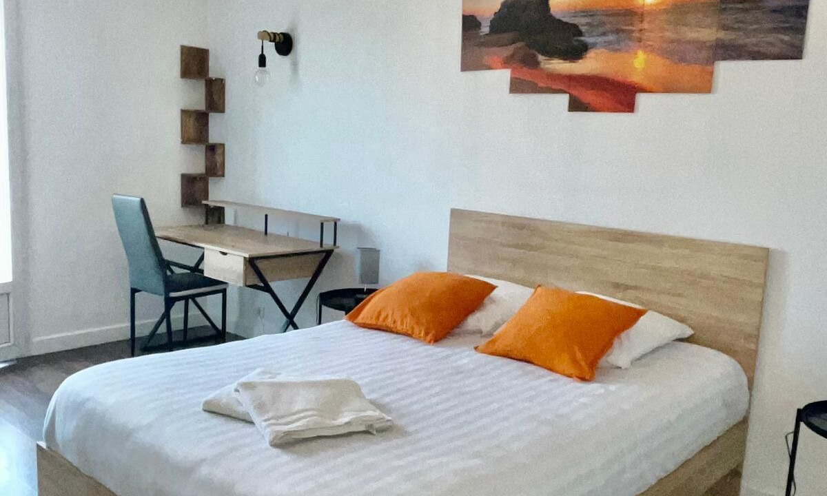 Photo of Bedroom in Precy-sur-Marne