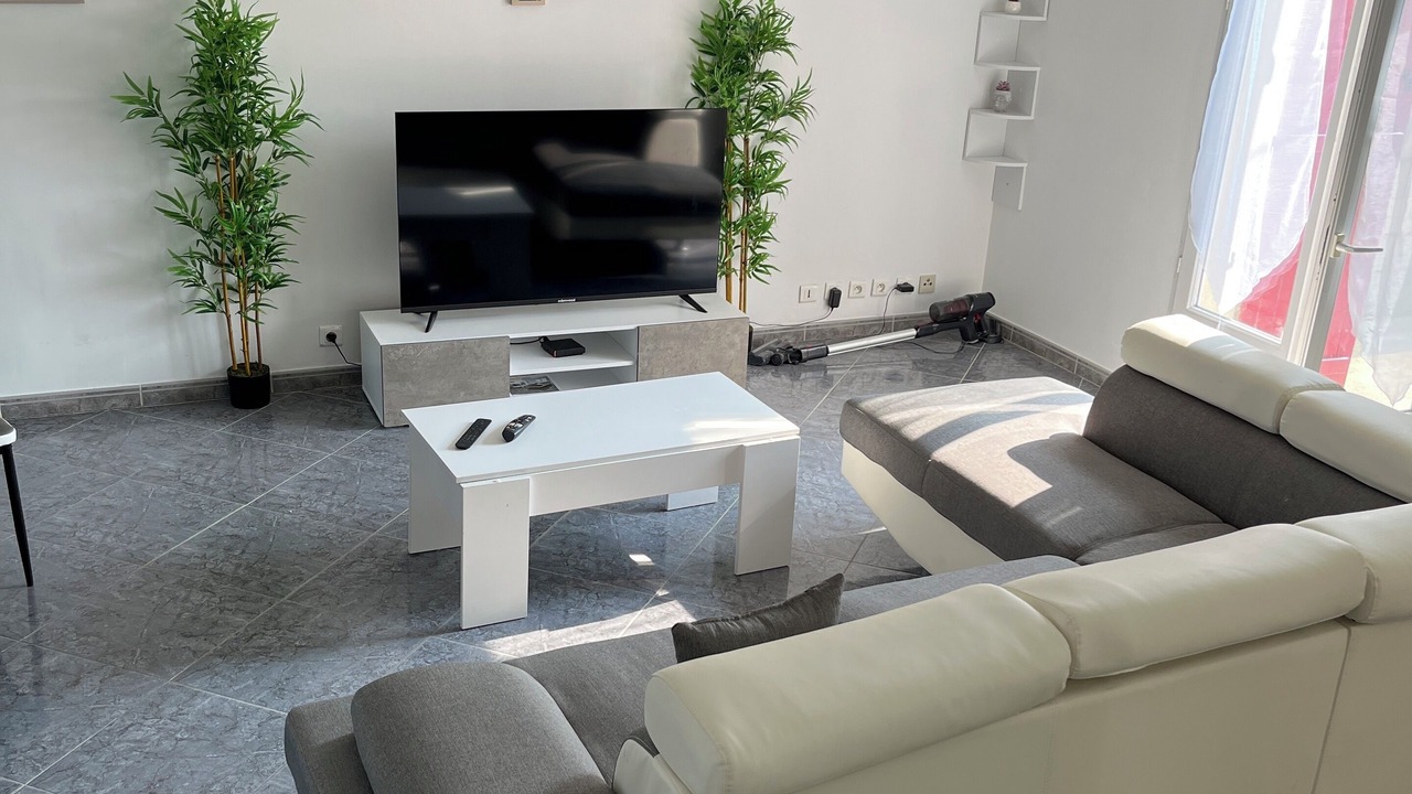 Photo of Livingroom in Precy-sur-Marne