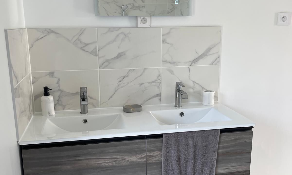 Photo of Bathroom in Precy-sur-Marne
