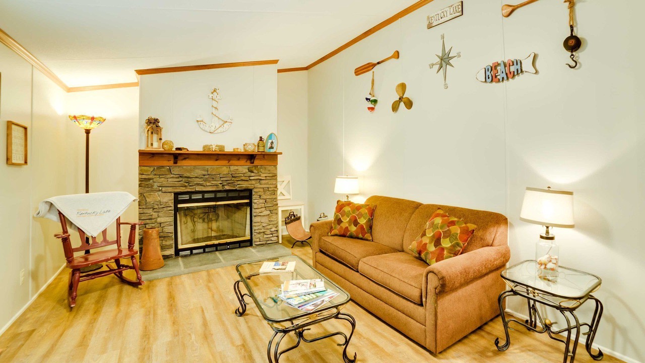 Photo of Livingroom in New Concord