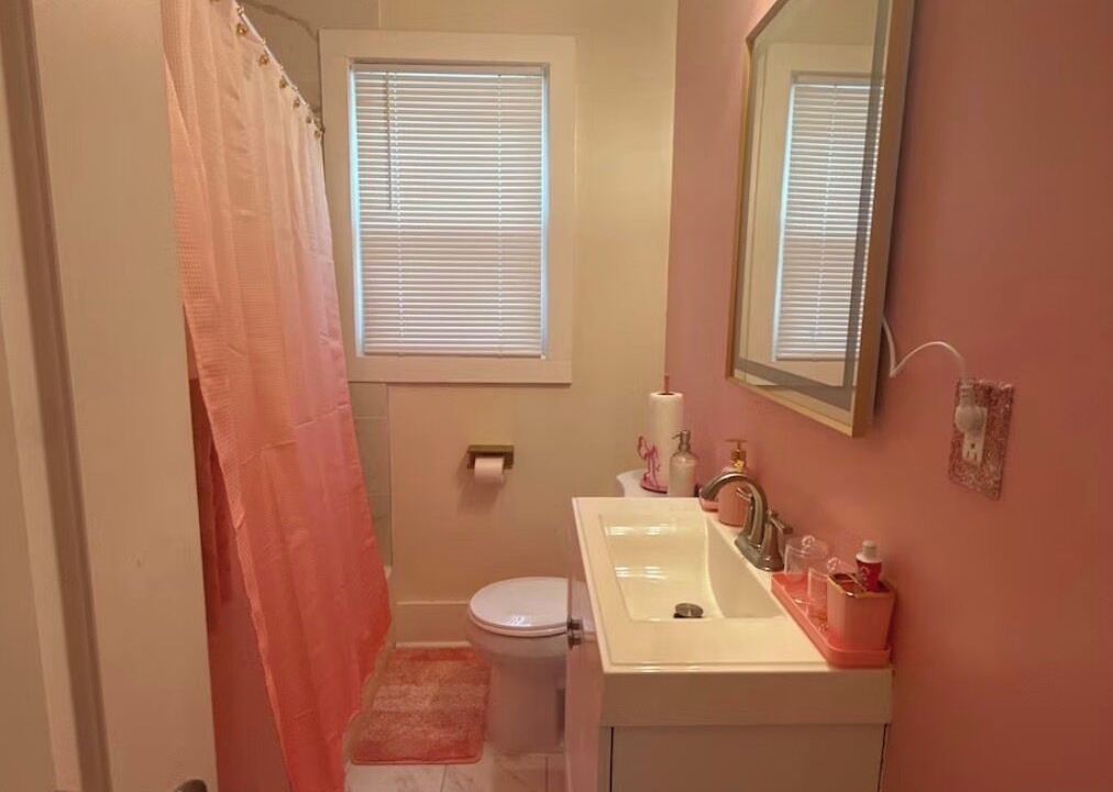 Photo of Bathroom in New Center Detroit