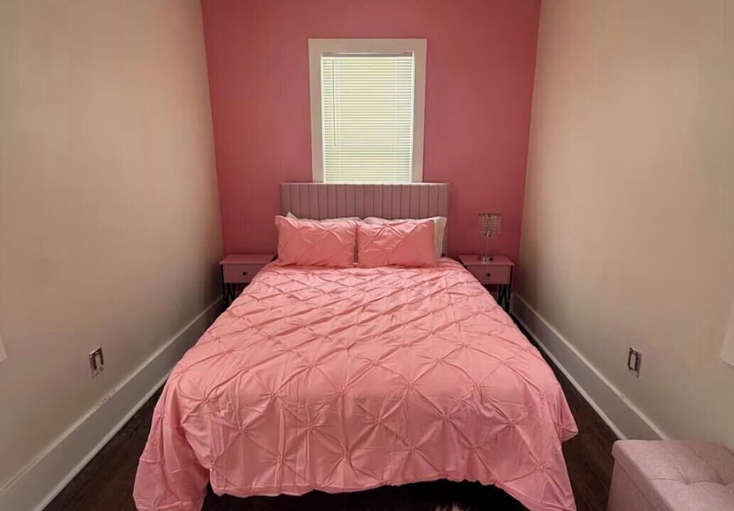 Photo of Bedroom in New Center Detroit