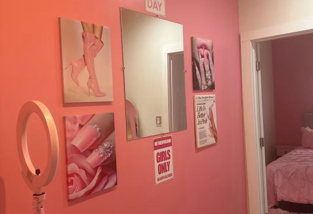Photo of Bedroom in New Center Detroit