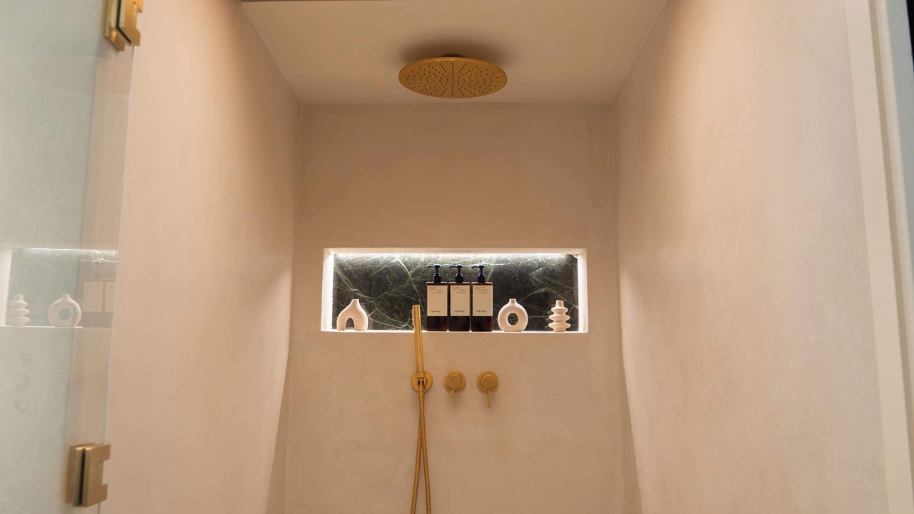 Photo of Bathroom in Opera