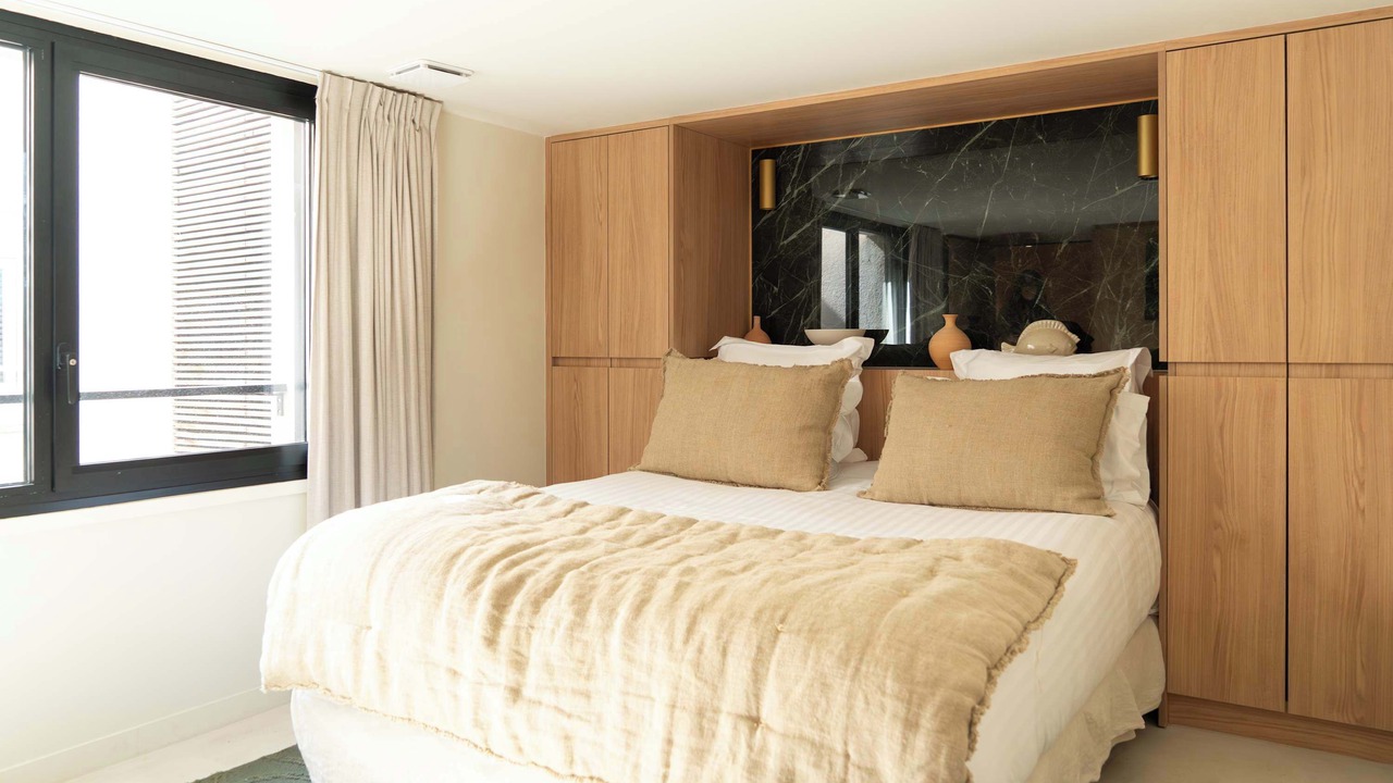 Photo of Bedroom in Opera