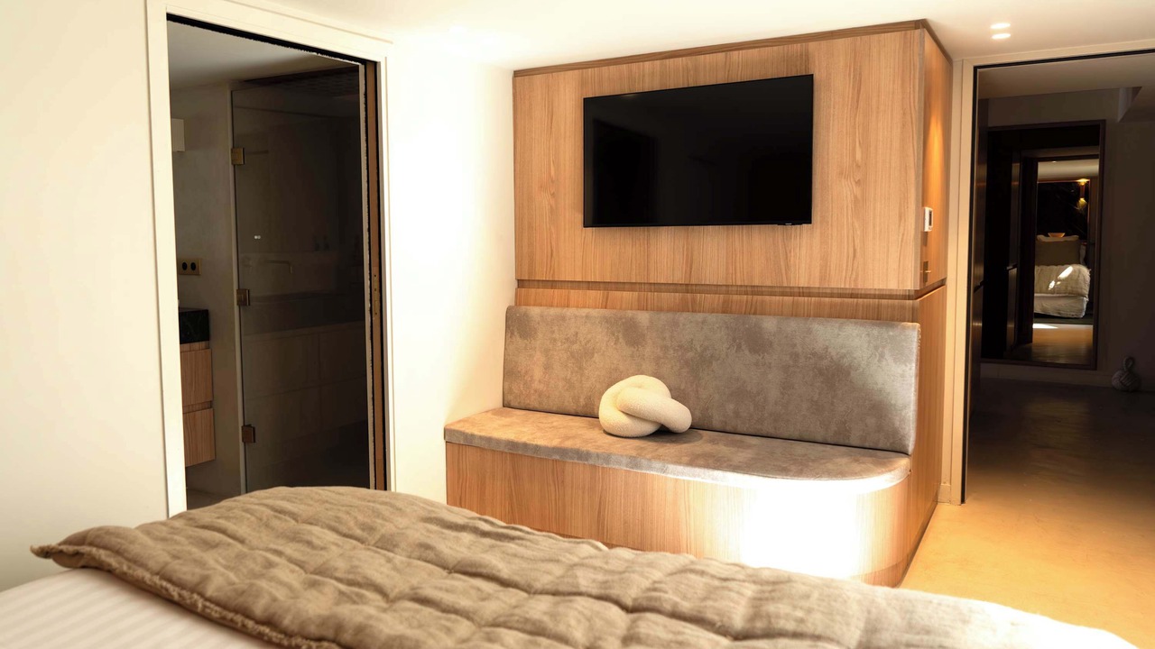 Photo of Bedroom in Opera