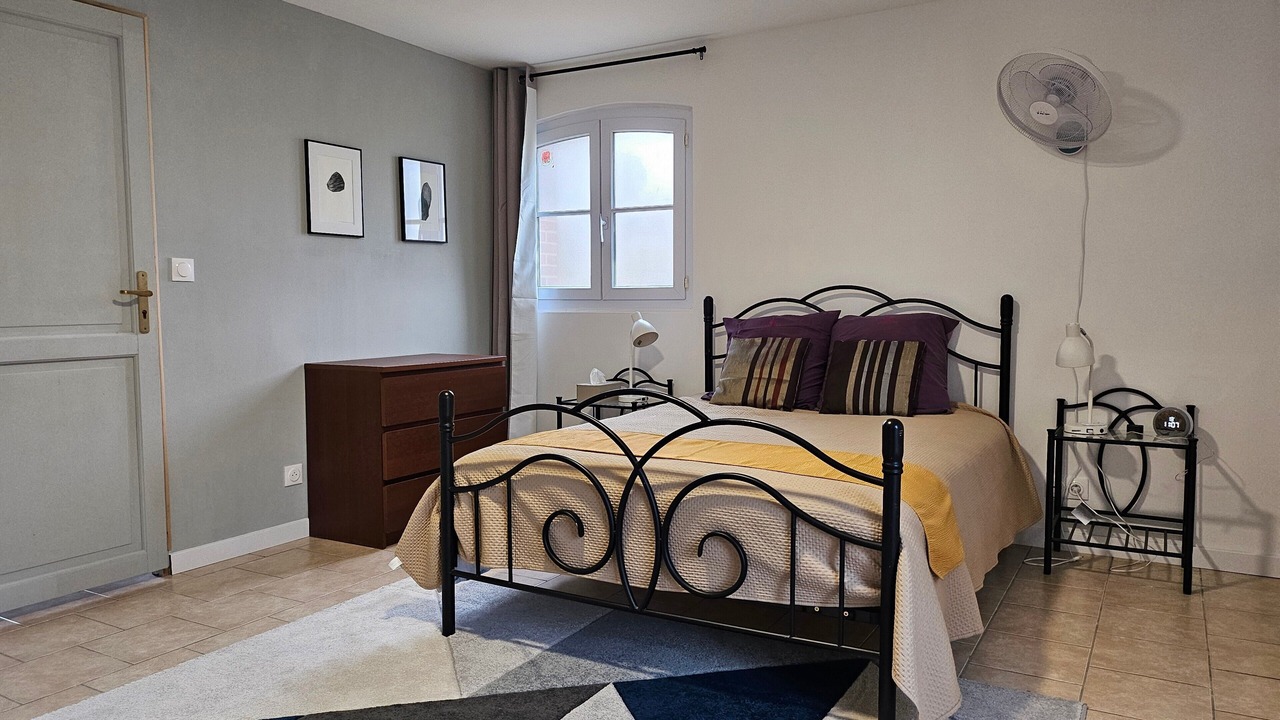 Photo of Bedroom in Bercheres-Saint-Germain