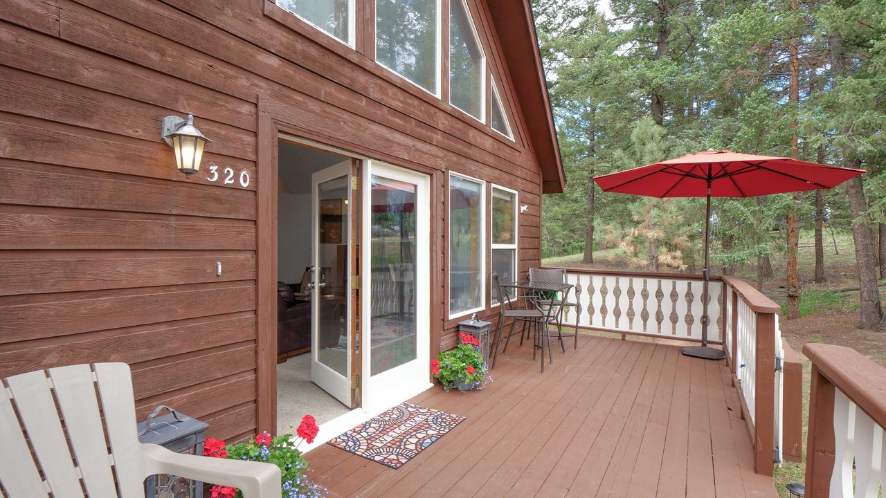 Photo of Outdoor in Woodland Park