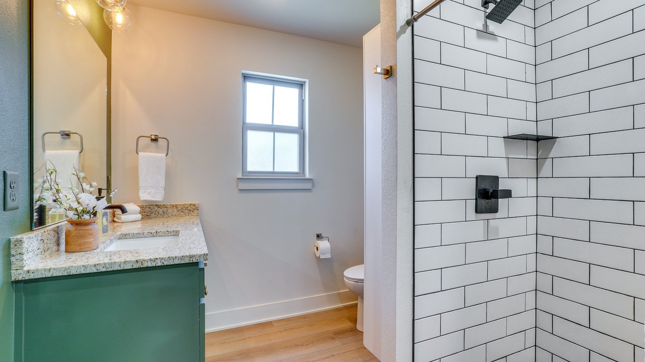 Photo of Bathroom in Eagle Rock